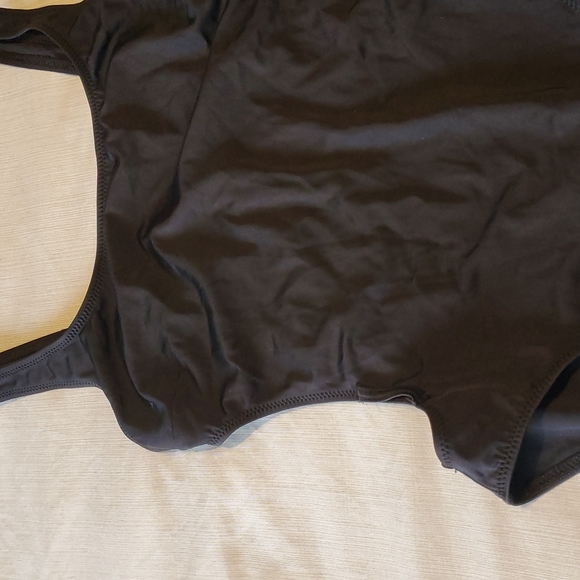 NWOT Solid & Striped Joan One-piece Swimsuit 🫧 - Picture 5 of 9